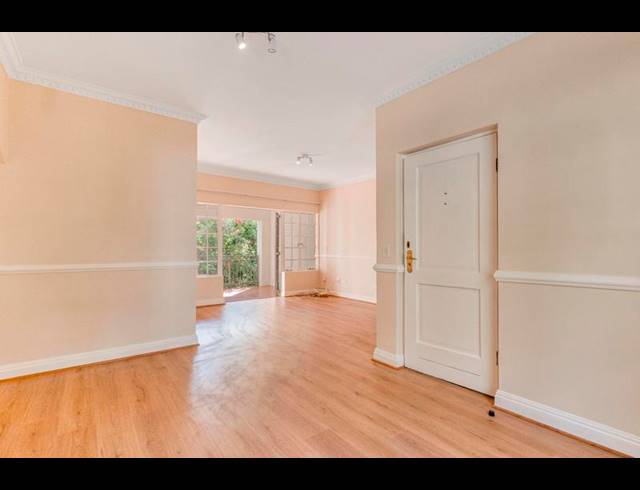2 BEDROOM APARTMENT FOR SALE IN CRAIGHALL
